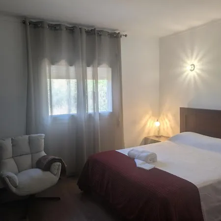 Casa Dos Fetos Varanda Panoramica & Natureza * 奥雷堡垒