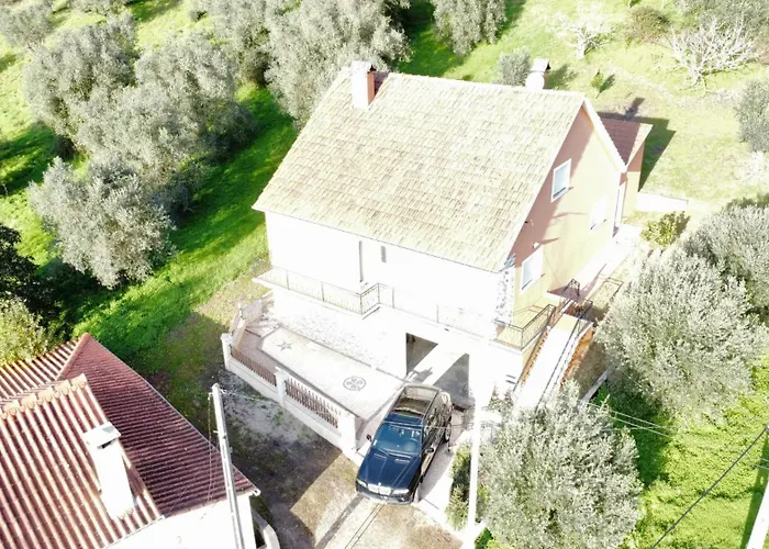 別荘 Casa Dos Fetos Varanda Panoramica & Natureza *